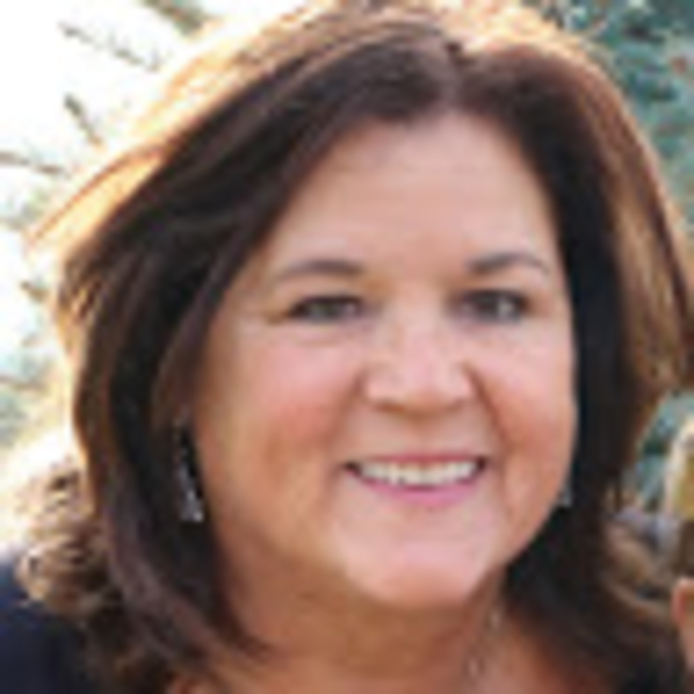 Meet your Posher, Debbie